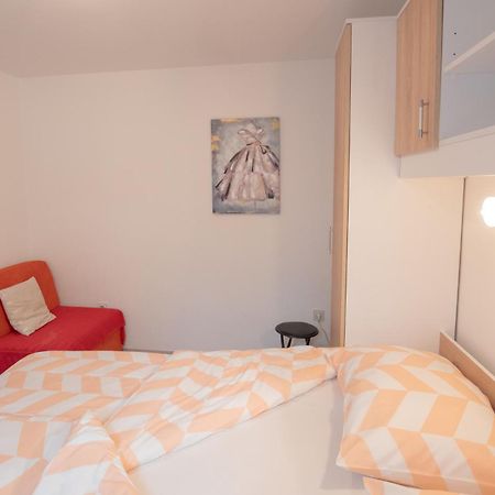 Apartments Mira 645 بوريتش المظهر الخارجي الصورة